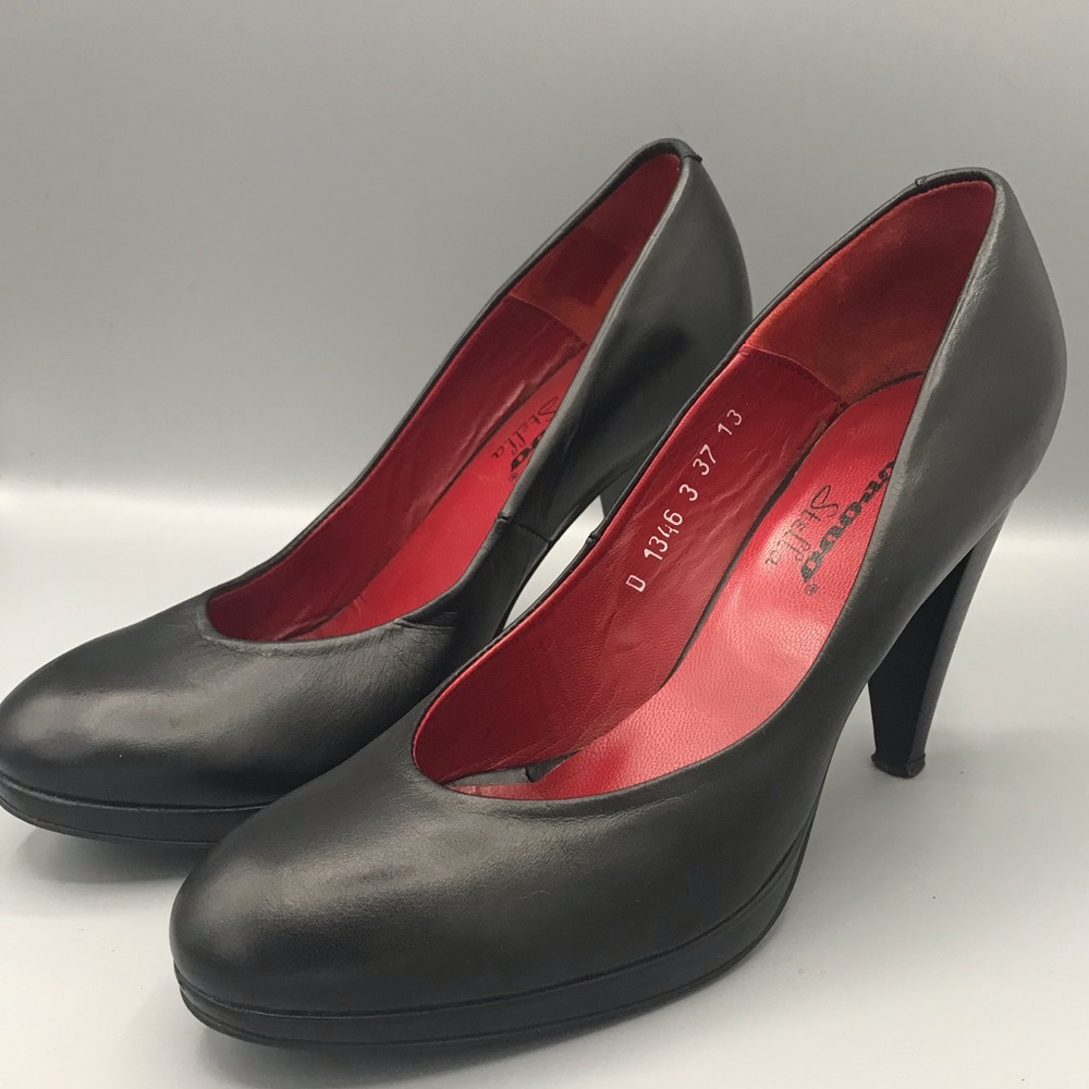 Perfect Black Leather Heels
